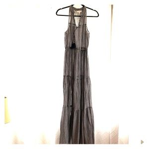 Long gingham print dress in navy and cream